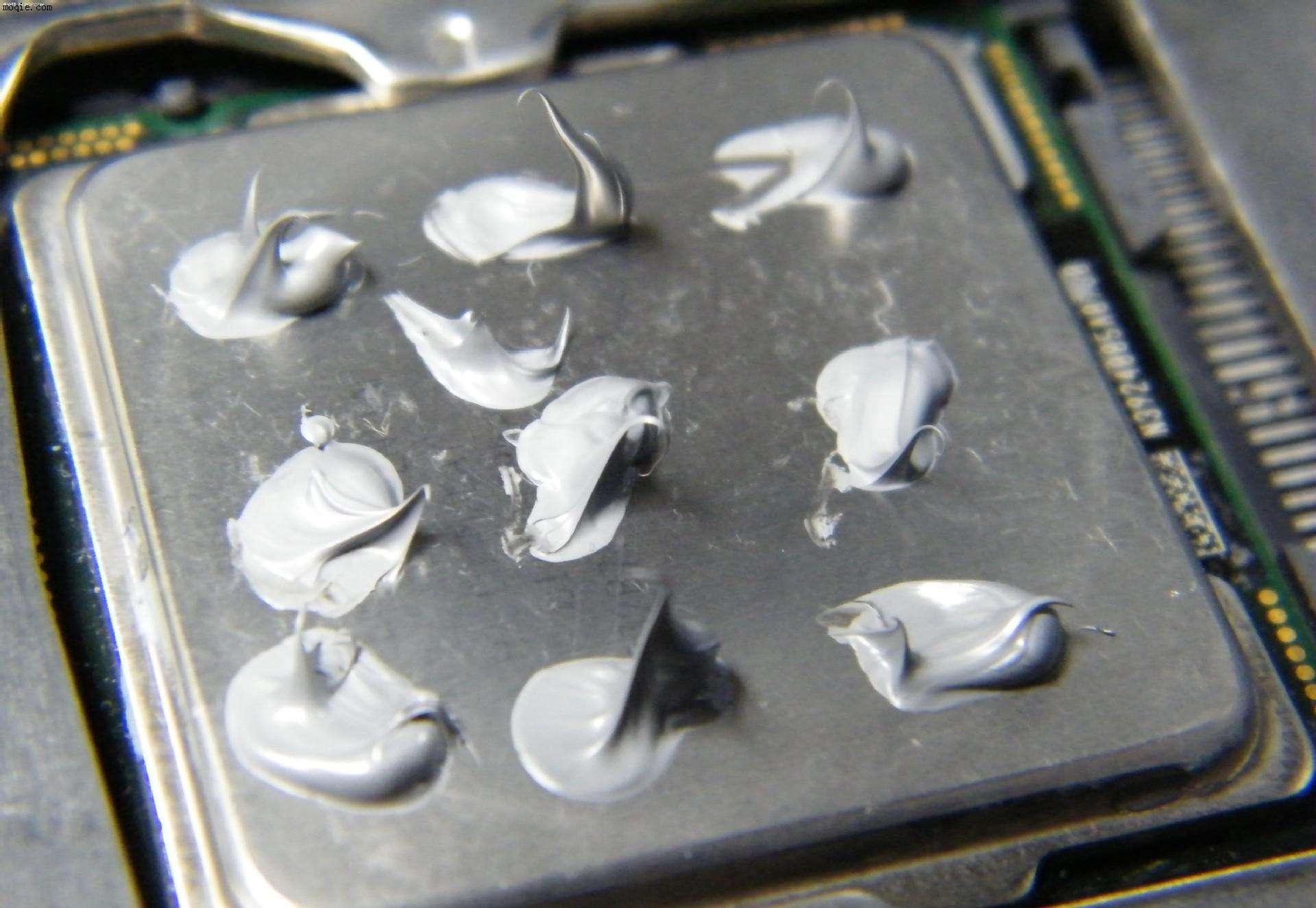 热销高性能导热膏 CPU专用散热硅脂 耐高温挥发低